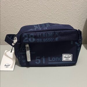 Herschel Supply Co. Chapter Travel Toiletry Bag – Cities Print (NWT)